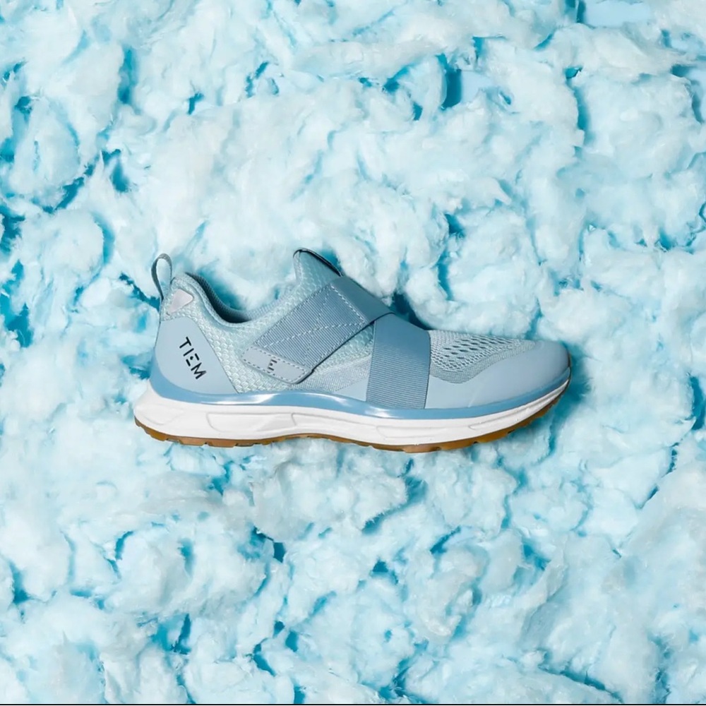 Tiem light blue cycling / spin shoe
